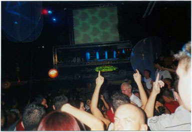 Cocoon@Amnesia_Aug2001_Pic12