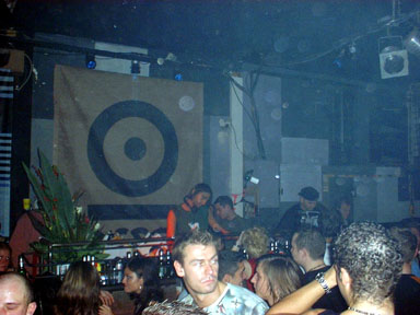 Tresor_03NOV2001_Pic23